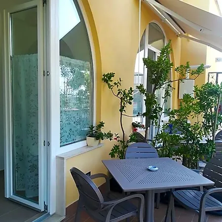 Il Covo Delle Civette 4* Виетри